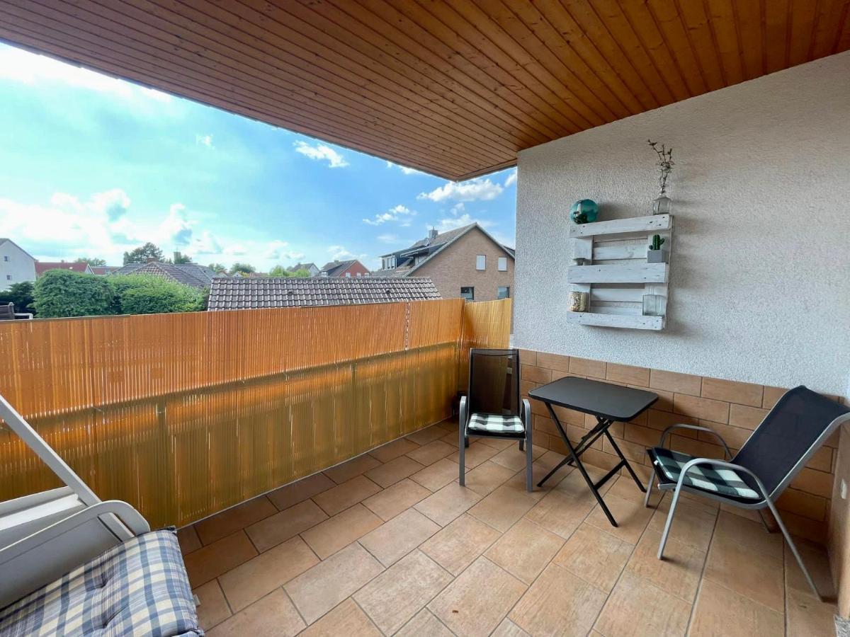 Easystay#4 Home Cinema Ferienwohnung In Kliniknaehe Mit Balkon, Boxspringbett & Netflix Bad Oeynhausen Exteriér fotografie
